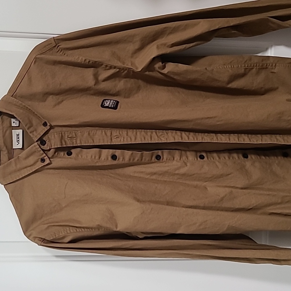 Van's Button Up